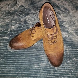 Clarks Oxfords 10M (Rare 2 Toned)